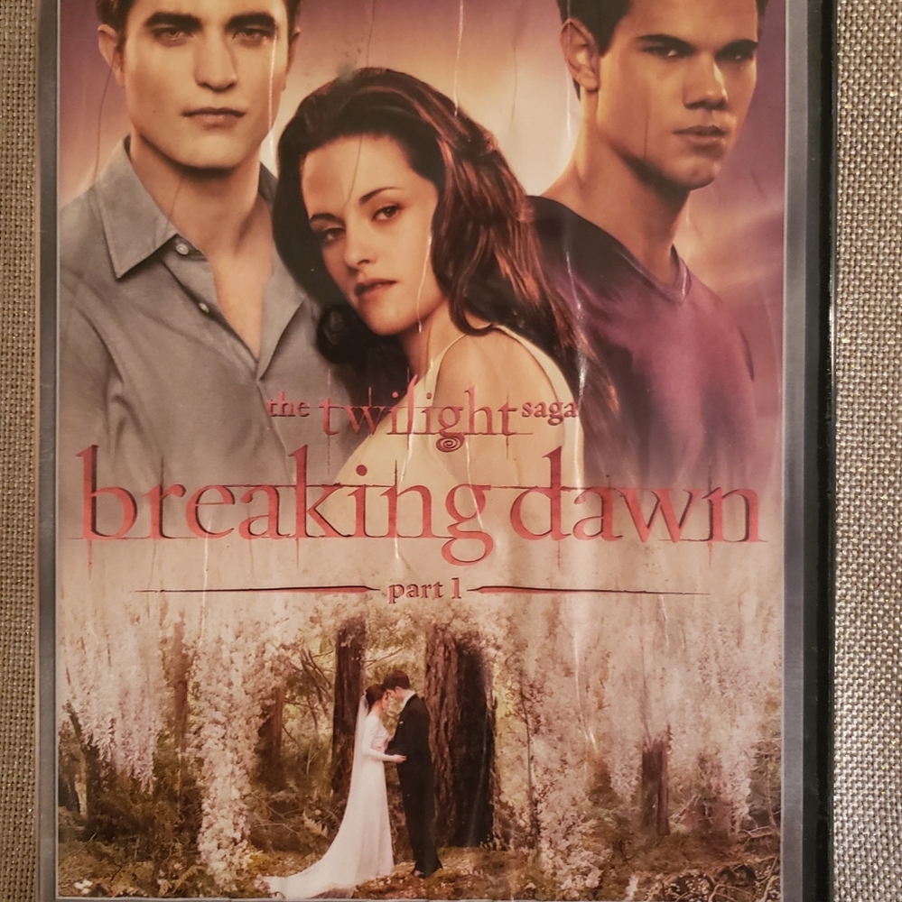 🧛🏼‍♂️ Breaking Dawn Part 1 DVD Set